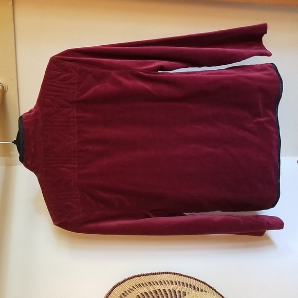 Tibetan Trader Berry Red Velvet Chore Shacket Small - Picture 8 of 16